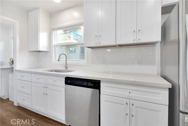Building Photo - 230 30th St