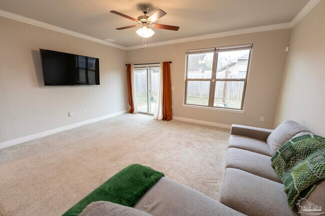 Building Photo - 1060 Bretts Way