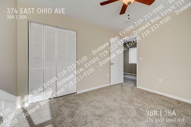 Building Photo - $500 OFF the first month of rent! Three be...