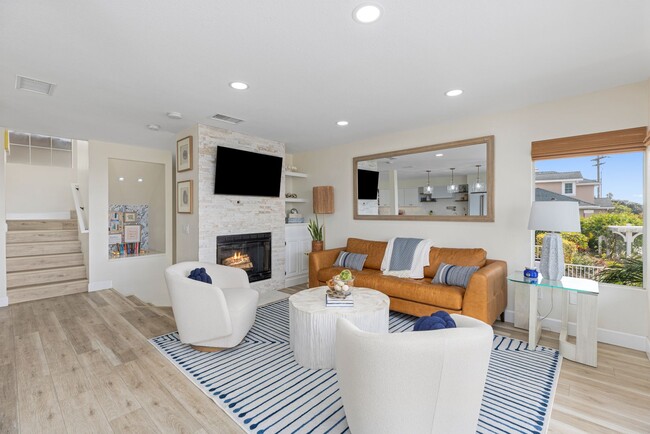 Building Photo - Ocean View Leucadia Townhome | Walk to Beach, Dining & More