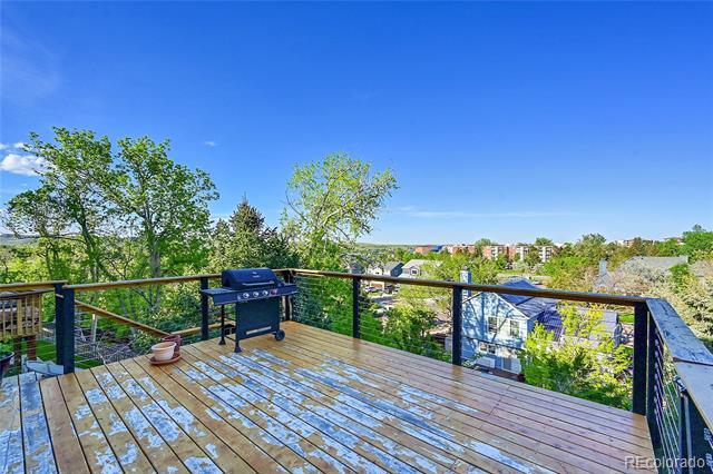 Building Photo - 540 Somerset Dr
