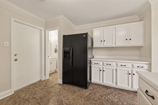 Building Photo - 16715 N Mist Dr
