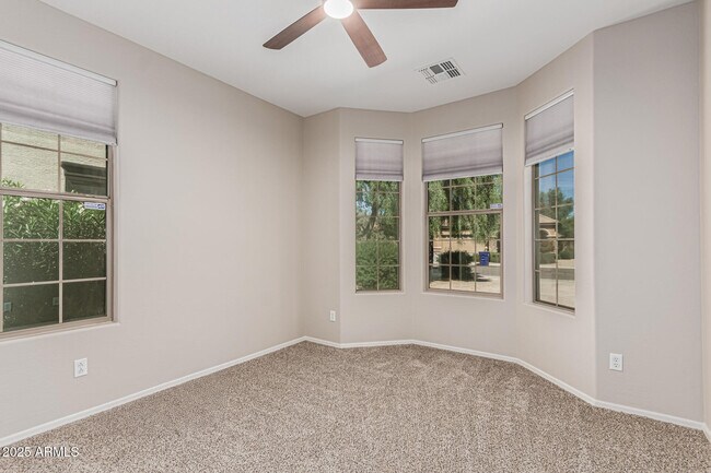Building Photo - 3079 E Ridgewood Ln