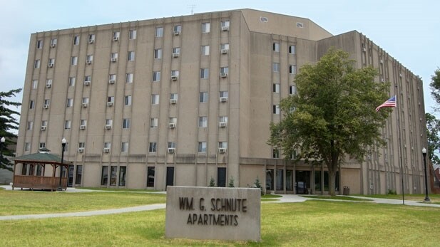 Primary Photo - Schnute Apartments