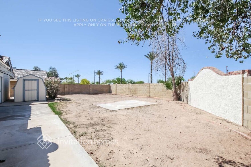 Building Photo - 5704 W Villa Theresa Dr