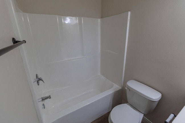 Building Photo - 4610 Dehaven Dr