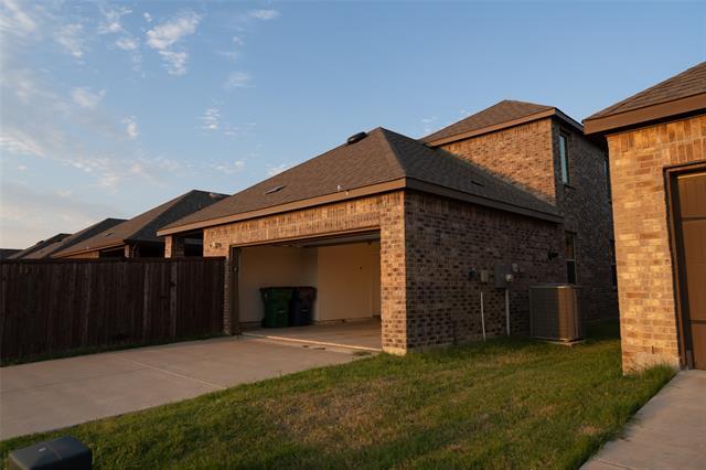 Building Photo - 2713 Franklin Dr