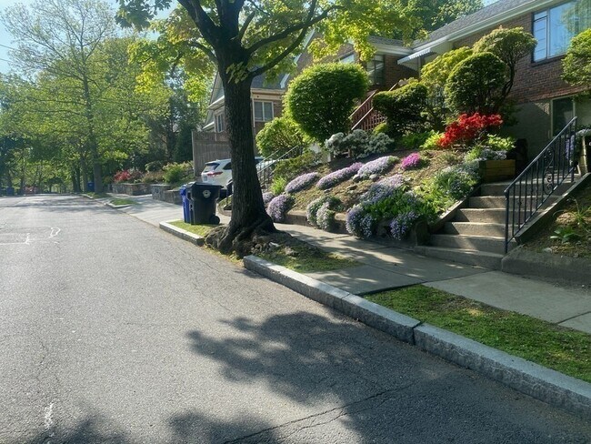 Building Photo - 106 Jordan Rd