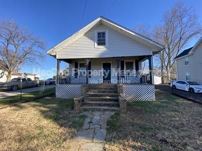 Building Photo - 1013 Terrace St
