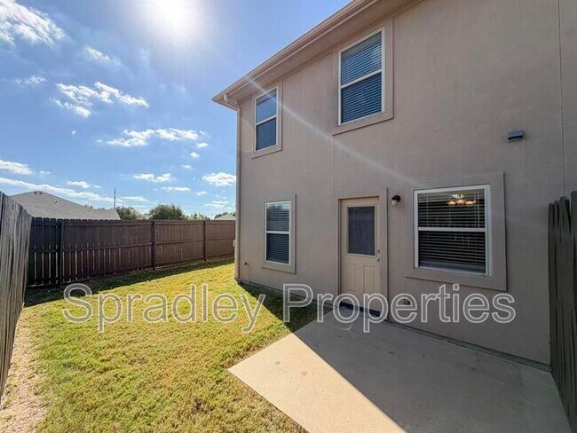 Building Photo - 4810 Deep Drive