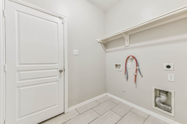 Building Photo - 3107 Braepark Ct