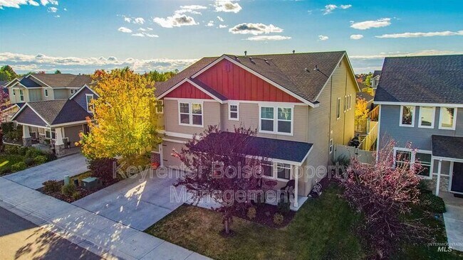 Building Photo - 4661 N Alester Ave