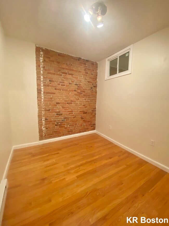 Building Photo - 777 Huntington Ave