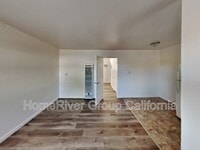 Building Photo - 590 Las Palmas Ave