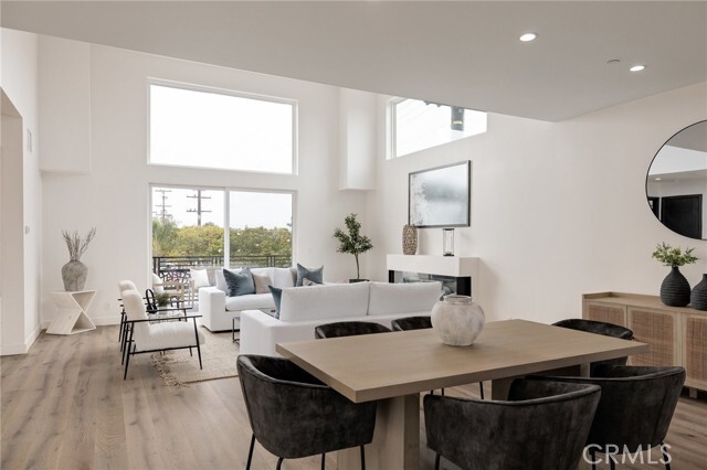 Building Photo - 201 S Juanita Ave