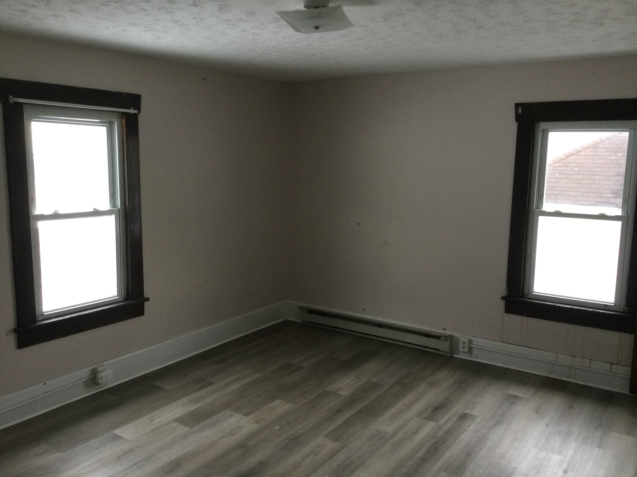 Building Photo - 63 Jones Ave