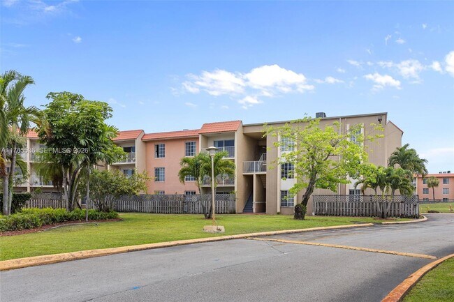 Building Photo - 4920 NW 79th Ave