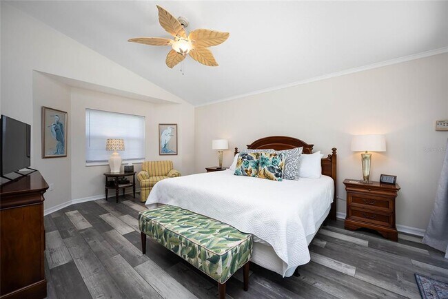 Building Photo - 222 Westwind Dr