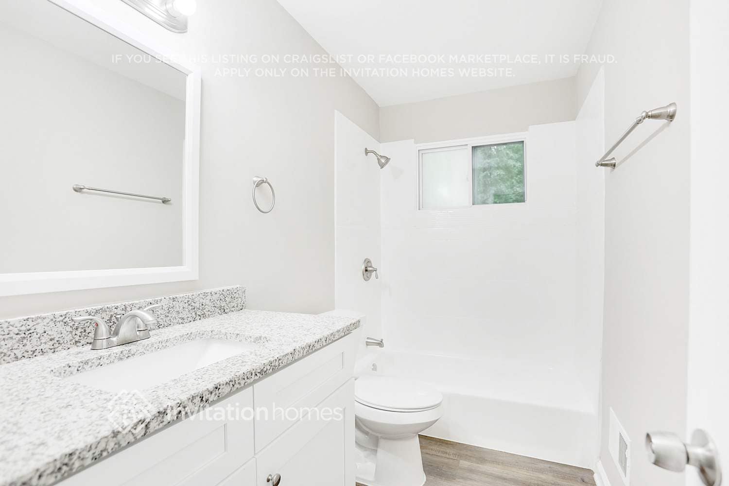 Building Photo - 3018 Battle Forrest Dr