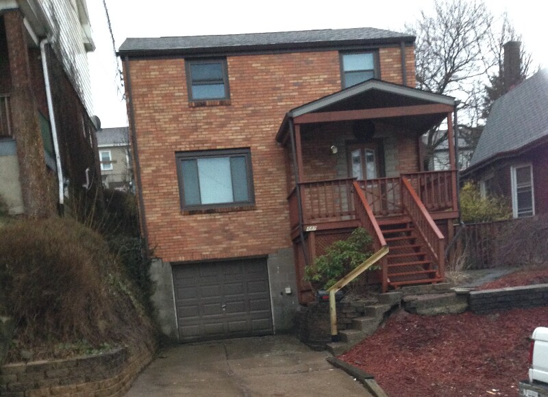 Building Photo - 442 Iberia St