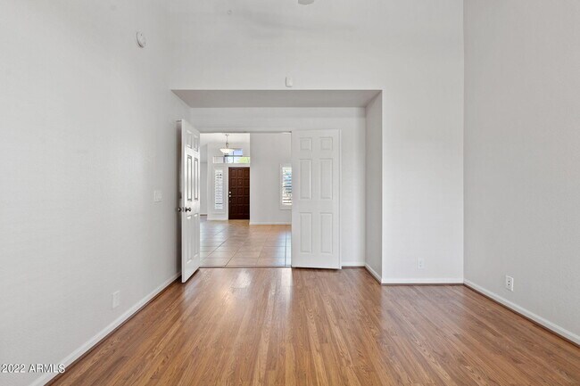 Building Photo - 4115 E Montgomery Rd