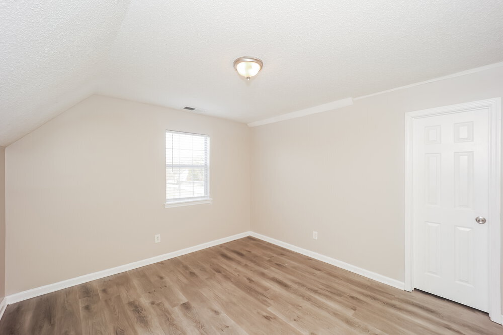 Building Photo - 3661 Colonnade Ct