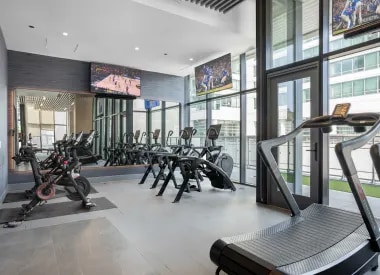 Building Photo - 364 N Union Ave