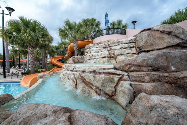 Building Photo - 5277 Oakbourne Ave