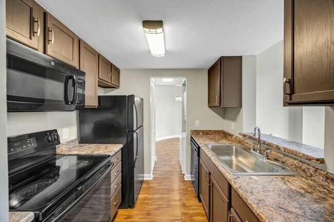 Building Photo - 1100 Wheat St