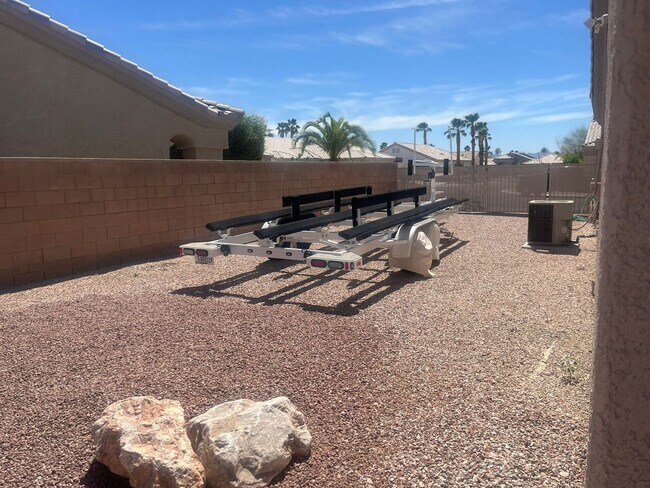 Building Photo - Beautiful Home In Sun Lakes Village