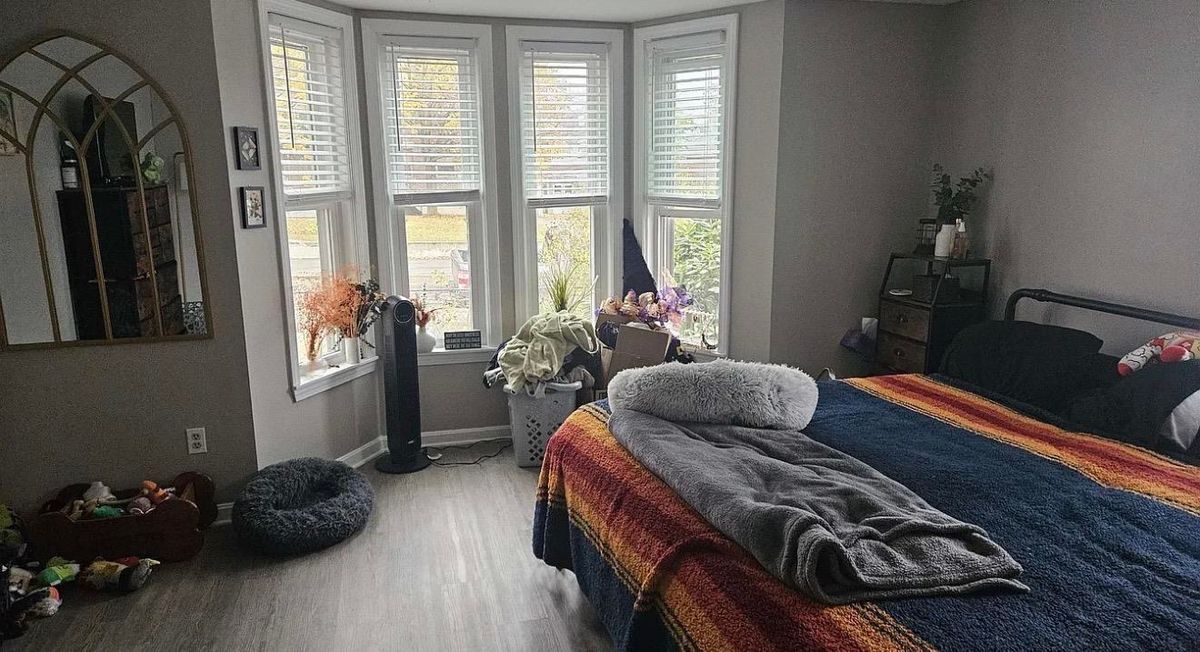 Building Photo - 520 Beech, 1L