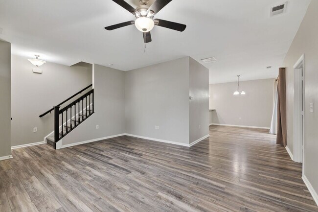 Building Photo - Beautiful Crofton at Spence Crossing Townhome/Condo | 3 BR | 2.5 BA | 1,867 Sq. Ft.