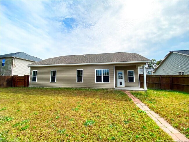 Building Photo - 5317 Nessee St
