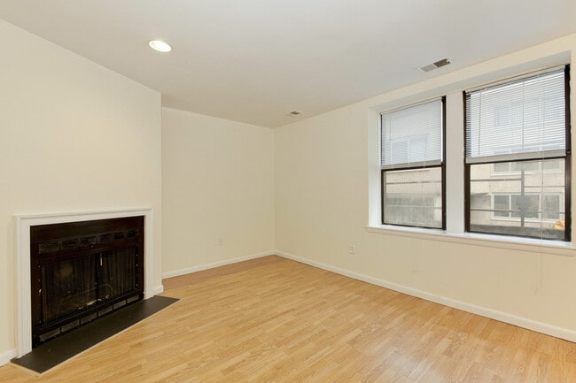 Building Photo - 2012 O St NW