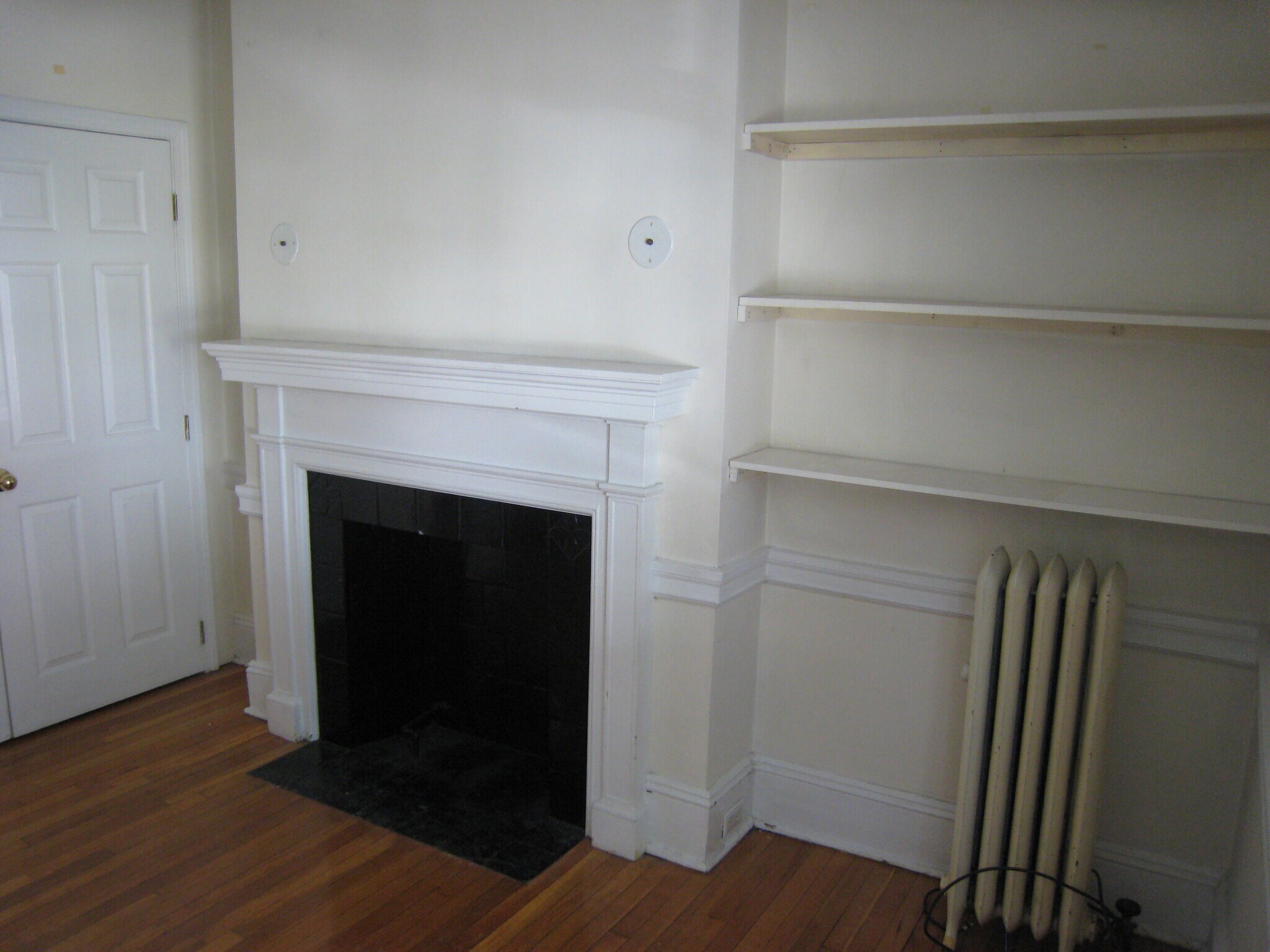 Building Photo - 54 Egmont St