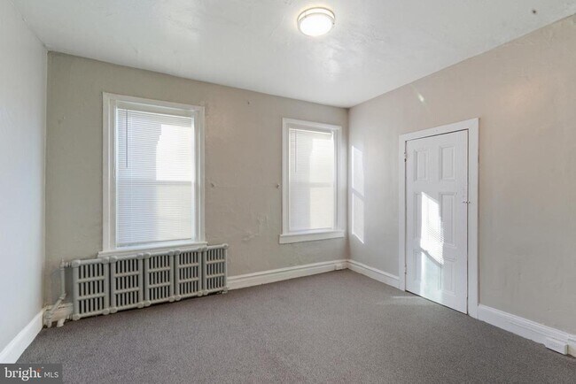 Building Photo - 2251 N Lambert St