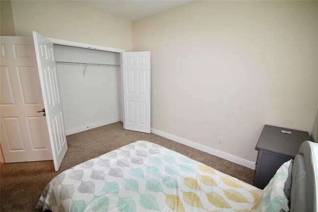 Building Photo - 1073 Cavan Dr