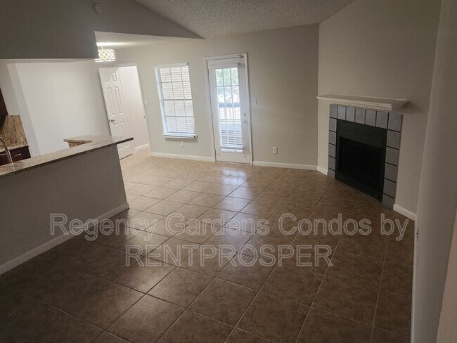 Building Photo - 5545 Devonbriar Way