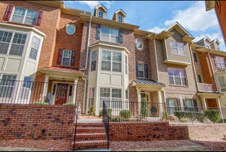 Building Photo - 5145 Monitor Ln