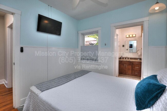 Building Photo - 535 De La Vista Ave