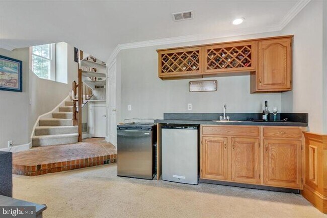 Building Photo - 3956 Valley Ridge Dr