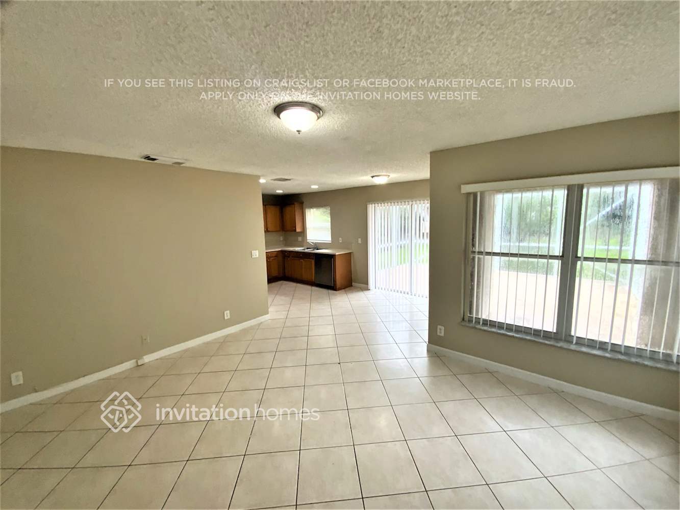 Building Photo - 1156 Rialto Dr