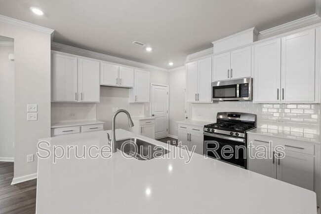 Building Photo - 1011 Red Wing Dr