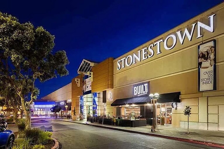Walk to Stonestown Mall - 3050 25th Ave
