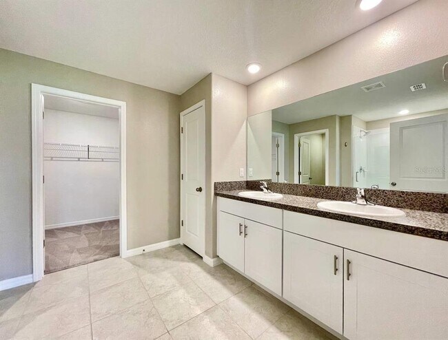 Building Photo - 12964 Wildflower Meadow Dr