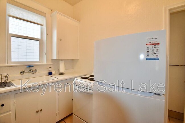 Building Photo - 1312 Washington Blvd