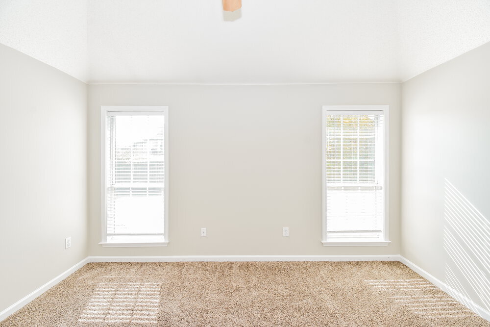 Building Photo - 145 Cameron Dr