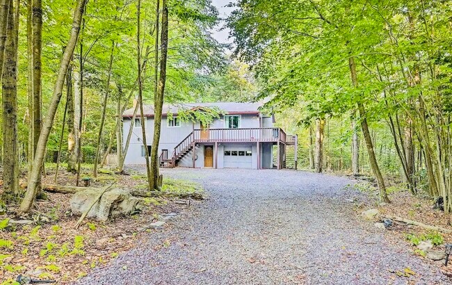 Primary Photo - 19 Conservancy Ct