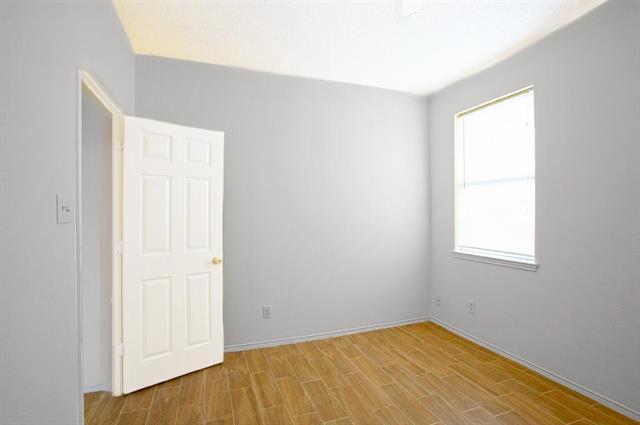 Building Photo - 10617 Wolfcreek Ln