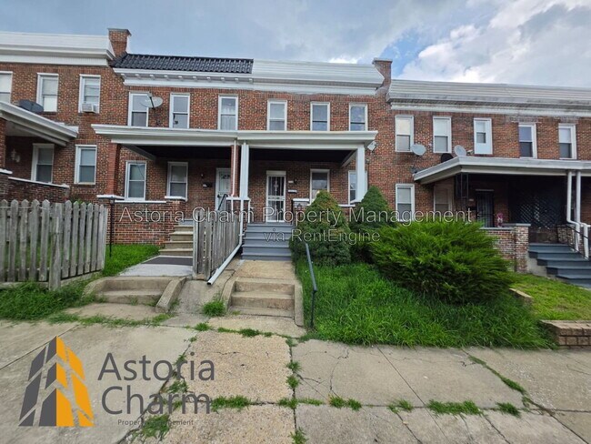 Building Photo - 3016 Pelham Ave
